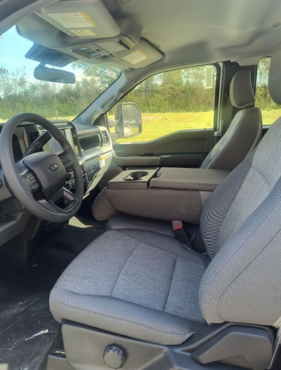 2027 Ford Super Duty F-350® XL
