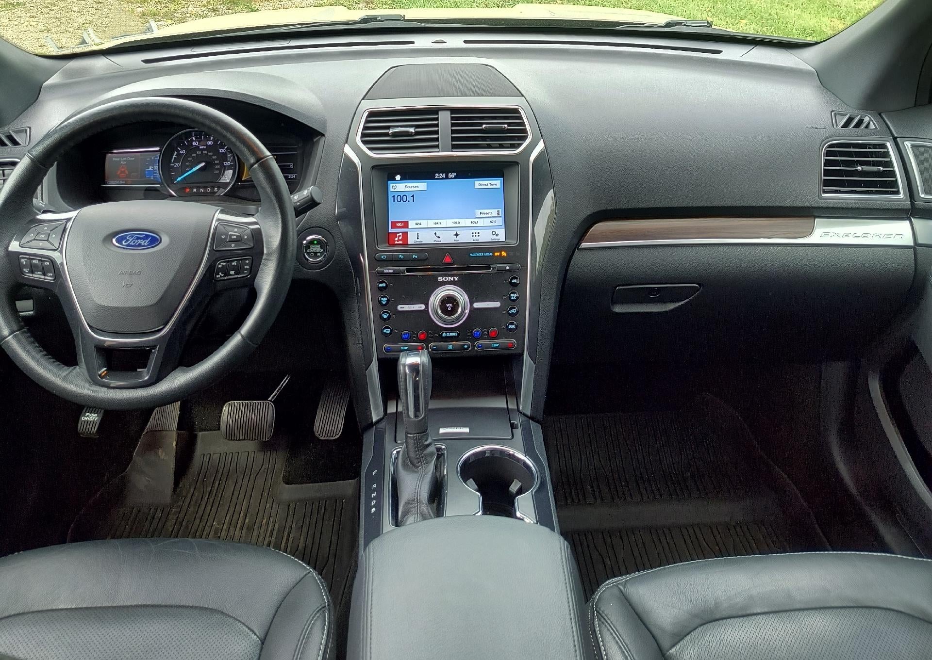 2017 Ford Explorer Limited FWD