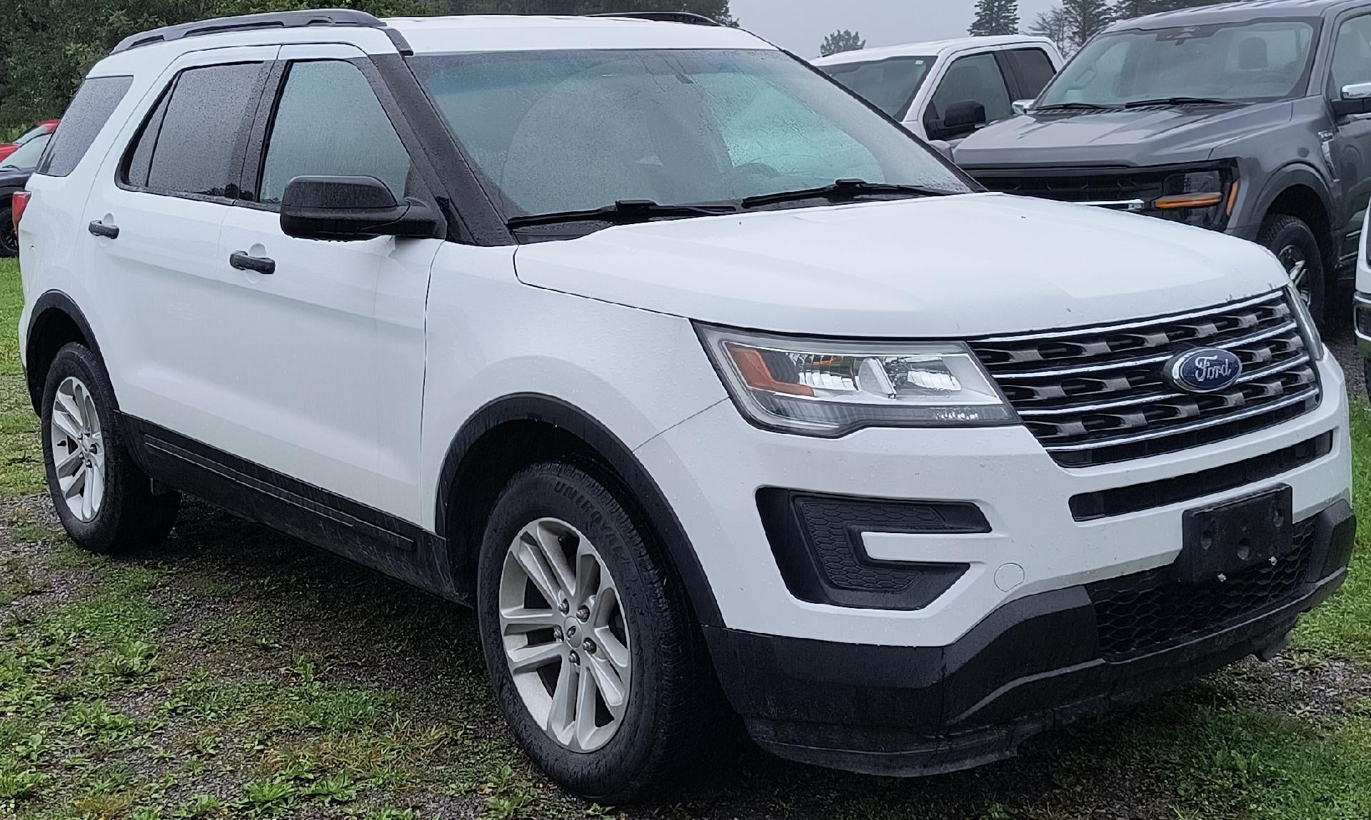 2017 Ford Explorer Base 4WD