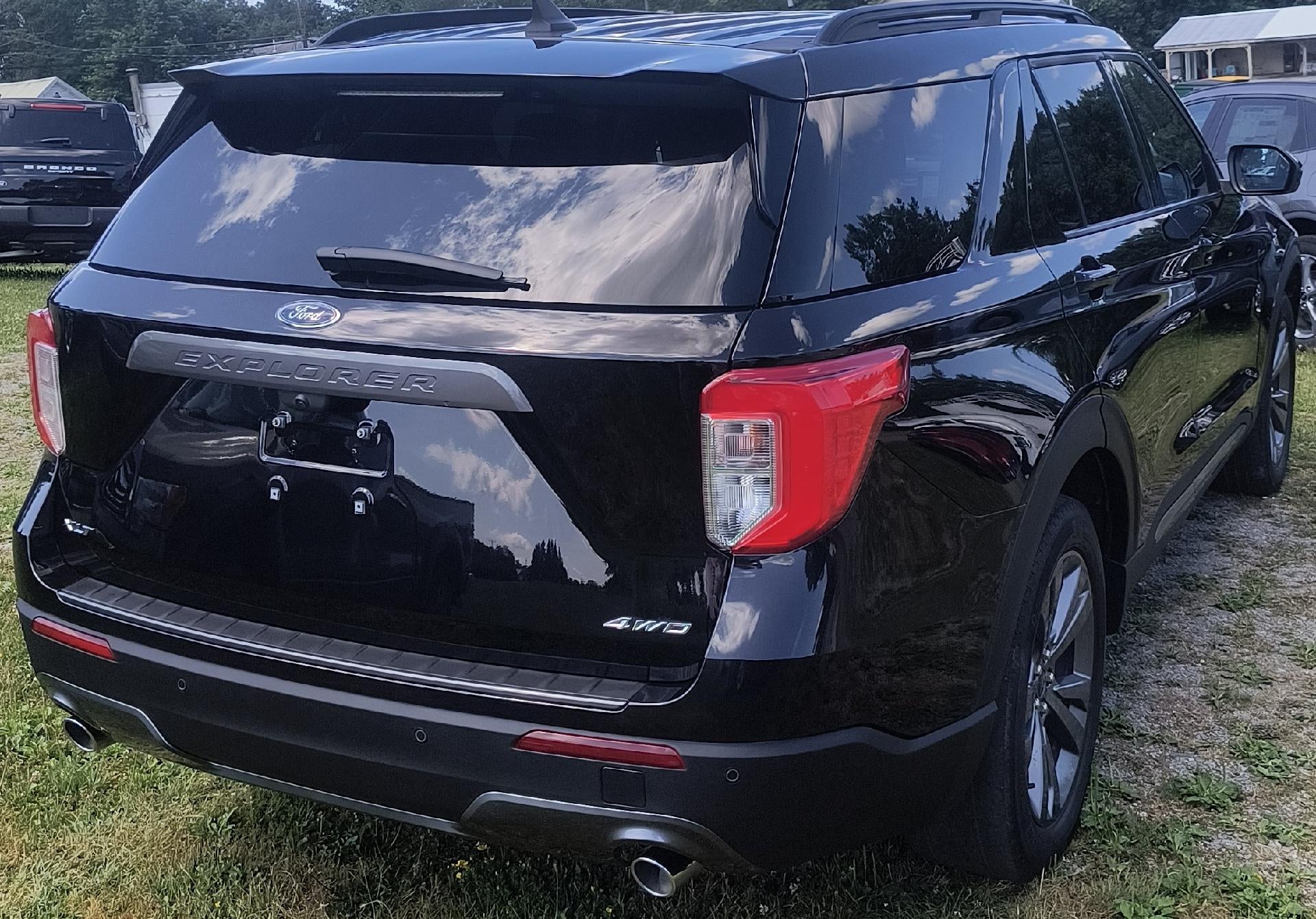 2024 Ford Explorer XLT 4WD