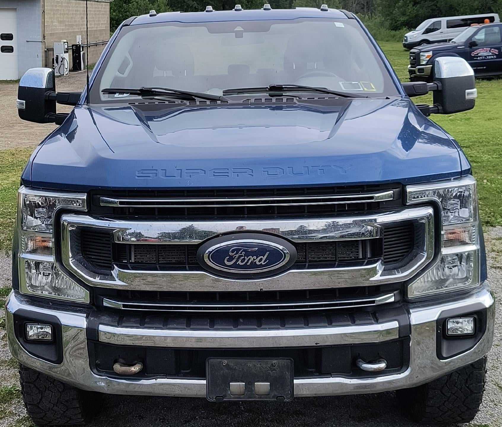 2022 Ford Super Duty F-350 SRW XLT 4WD Crew Cab 8' Box