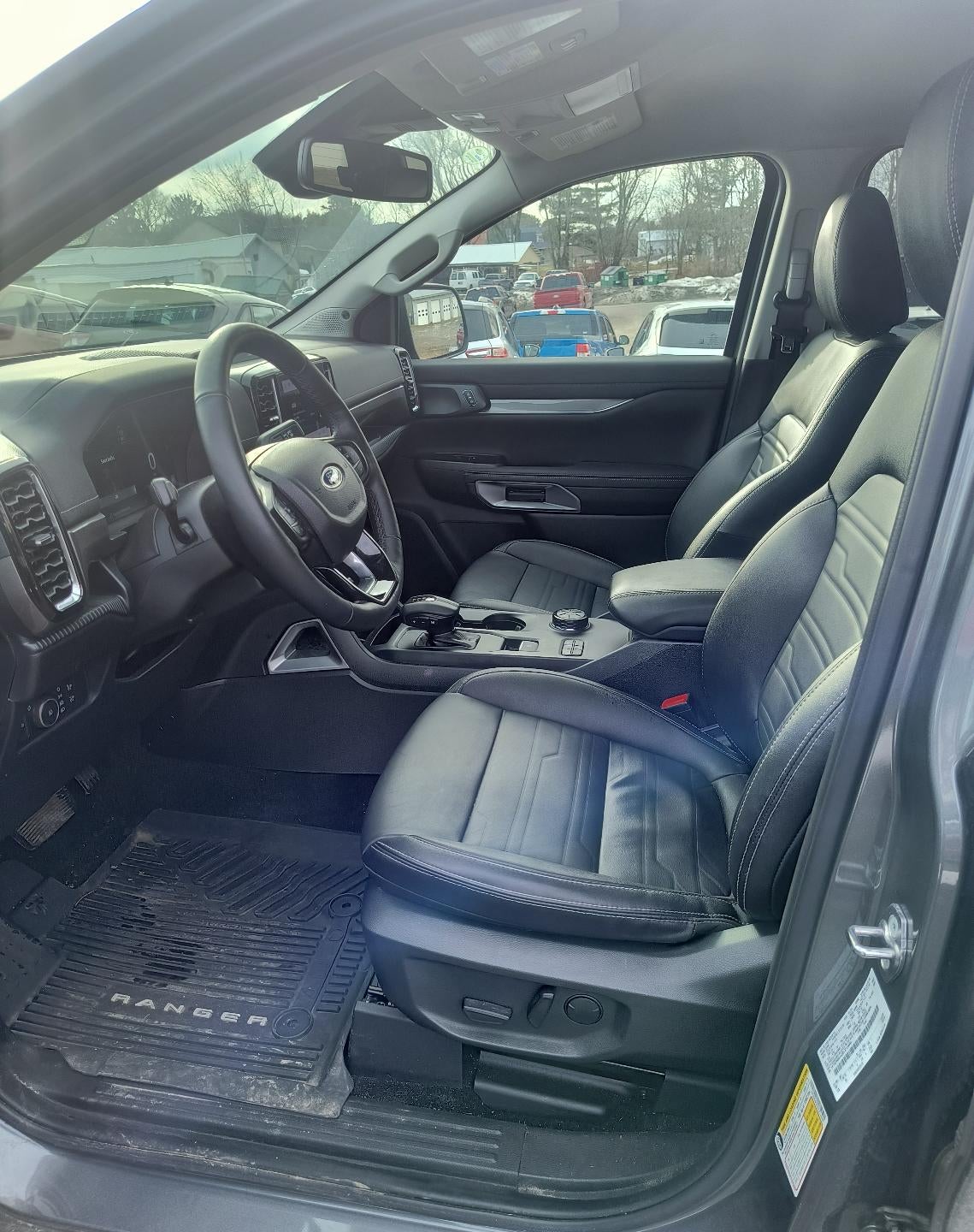 2024 Ford Ranger LARIAT 4WD SuperCrew 5' Box