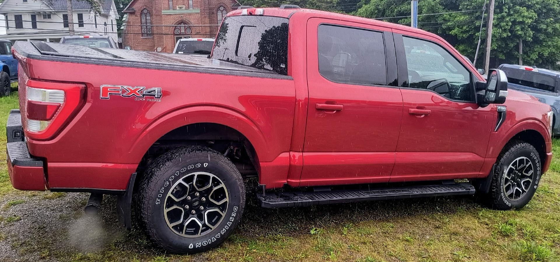 2021 Ford F-150 Lariat 4WD Crew Cab 5.5' Box